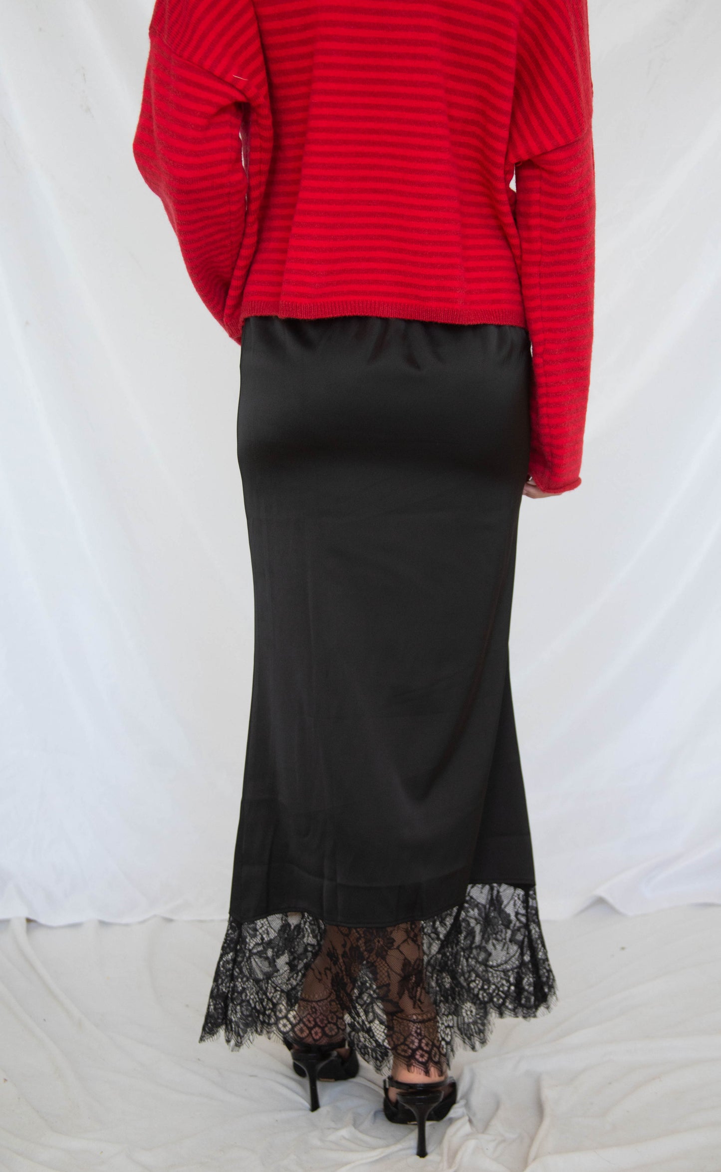 falling for you lace trim satin midi skirt