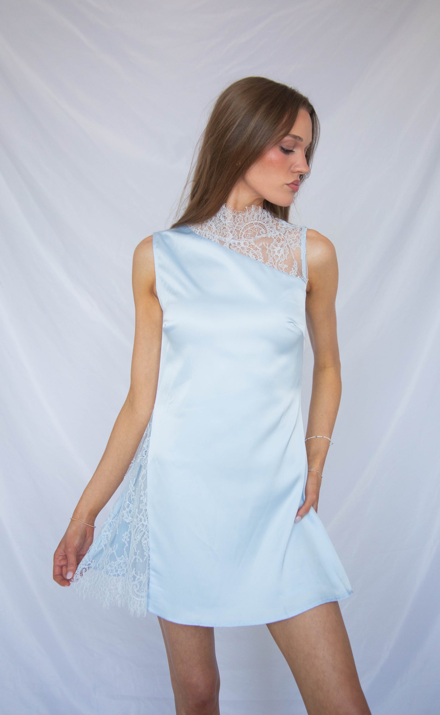 contrast lace mini dress - blue
