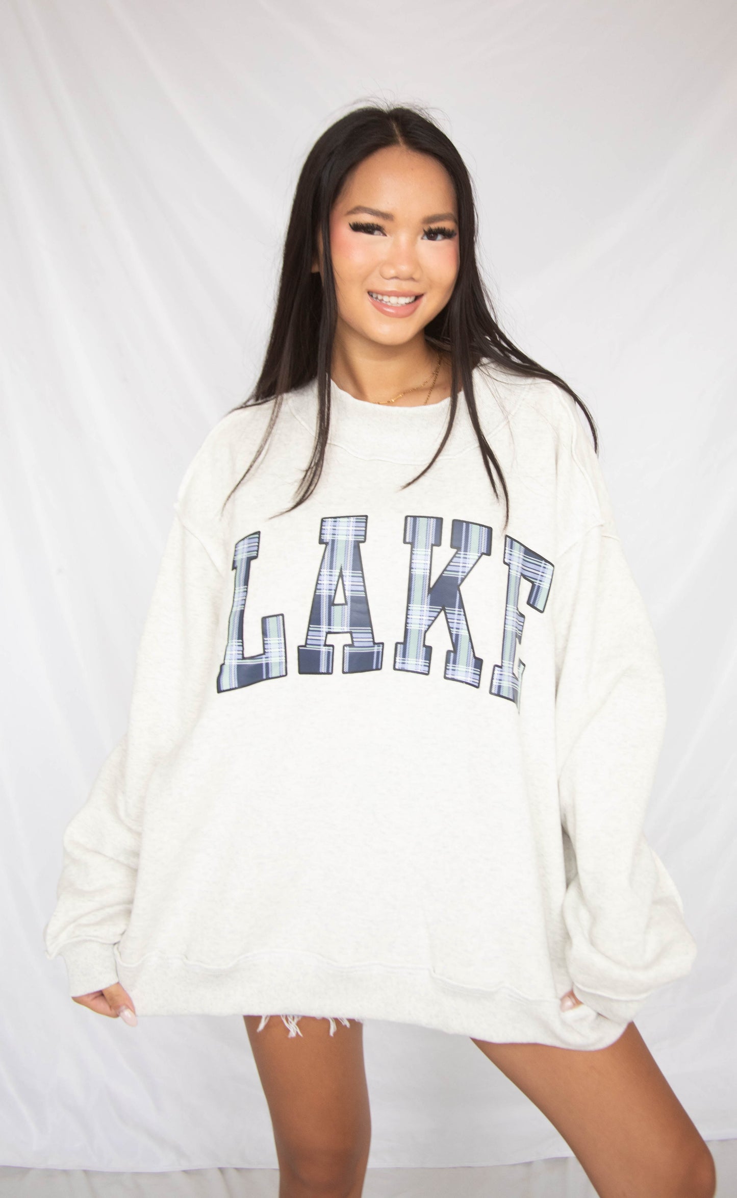 lake / mountain reversible mock neck