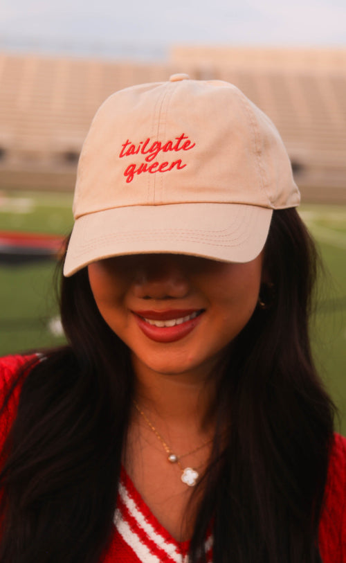 friday + saturday: tailgate queen hat