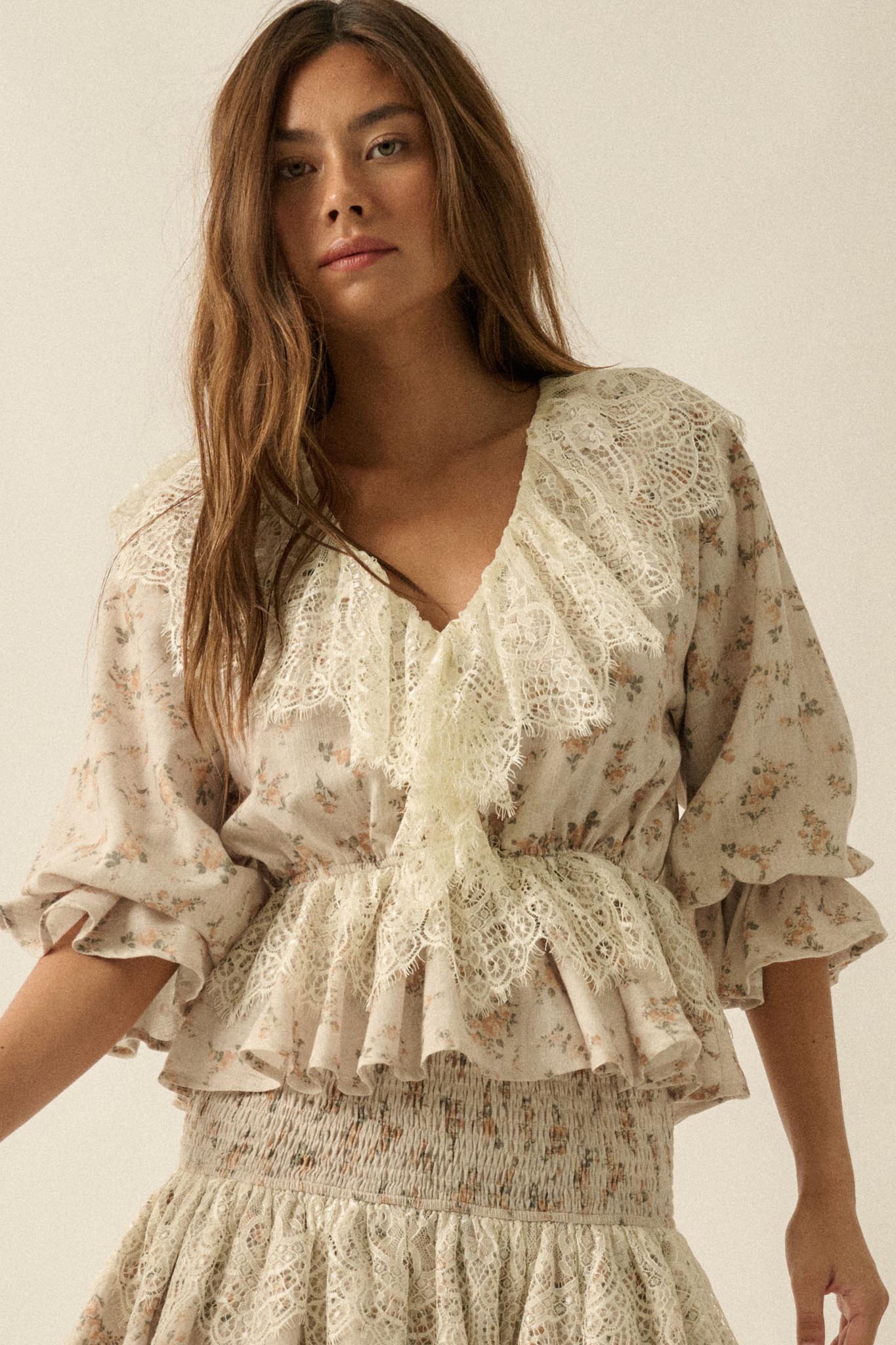 True Beauty Floral Puff-Sleeve Ruffle Peplum Top