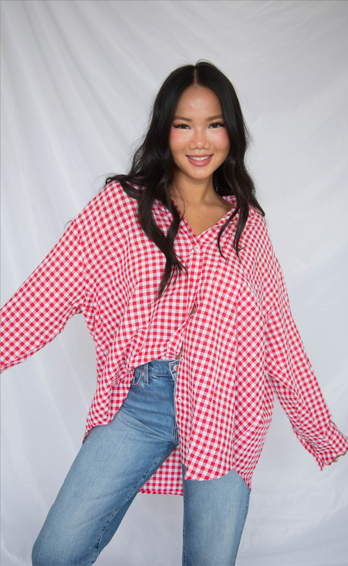 going gingham button down - red